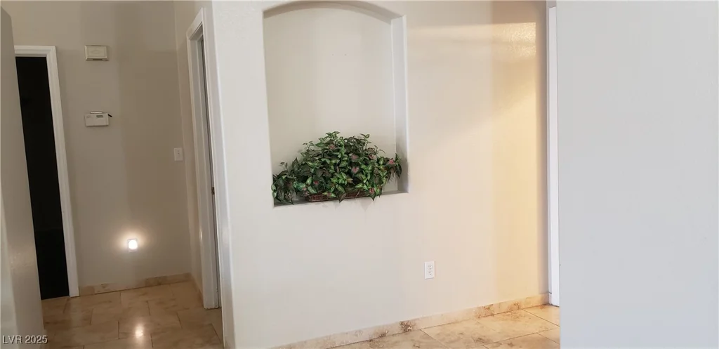857 Lantham, Las Vegas, NV 89110