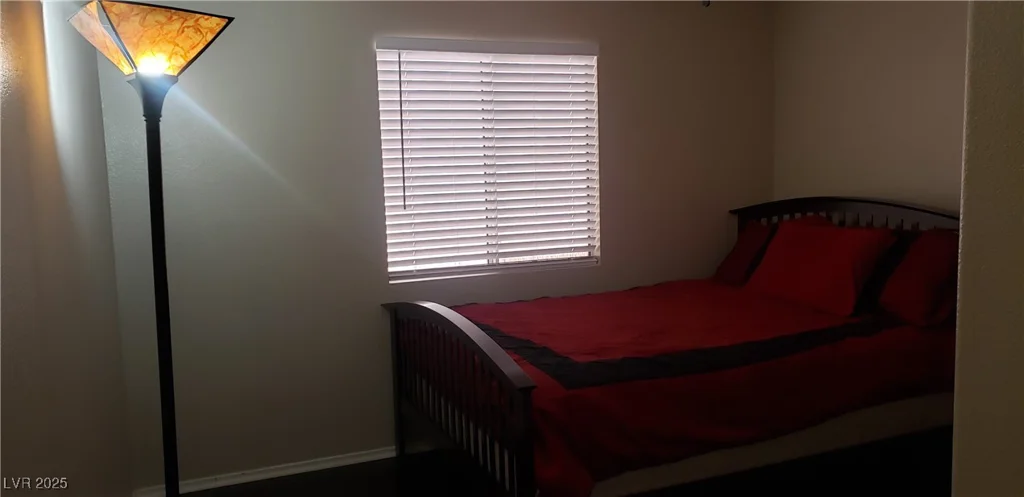 857 Lantham, Las Vegas, NV 89110