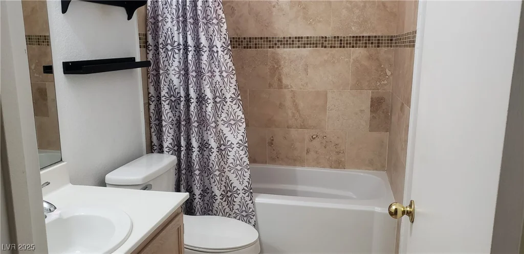 857 Lantham, Las Vegas, NV 89110