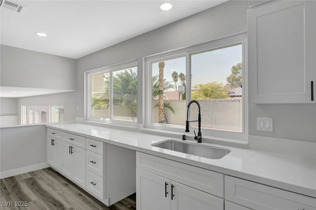 3791 El Camino, Las Vegas, NV 89103