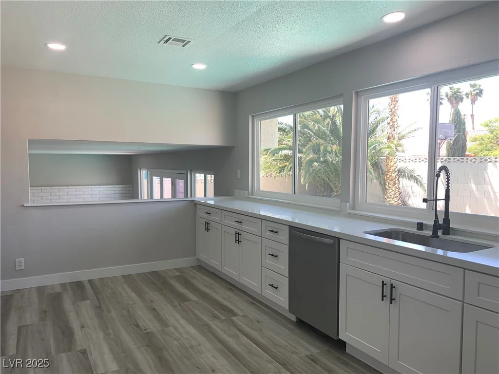3791 El Camino, Las Vegas, NV 89103