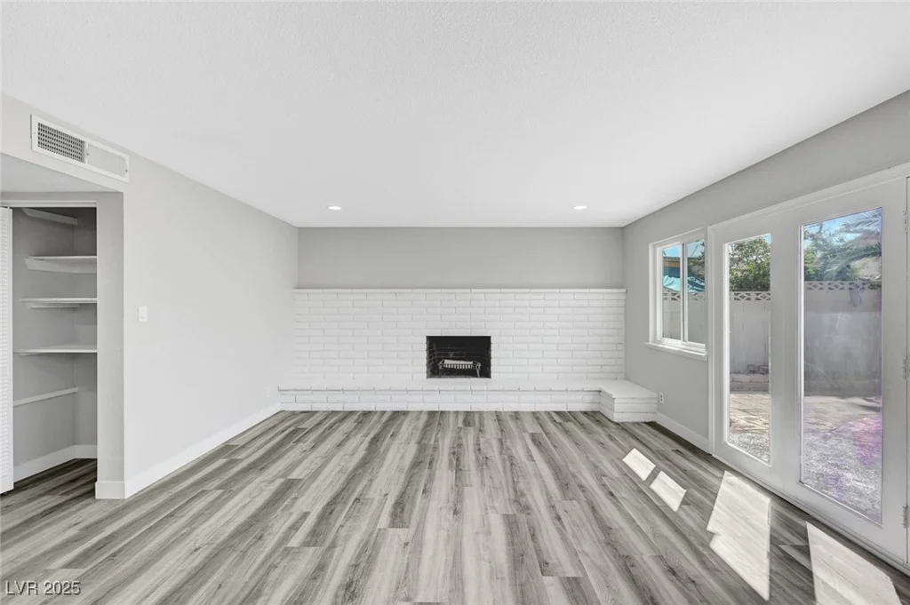 3791 El Camino, Las Vegas, NV 89103