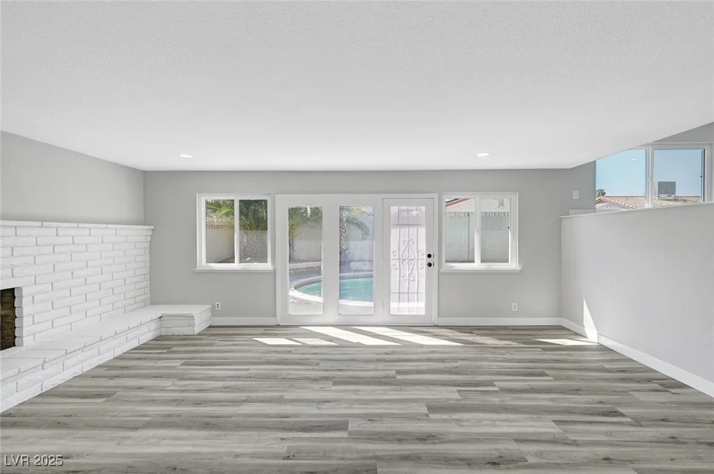 3791 El Camino, Las Vegas, NV 89103