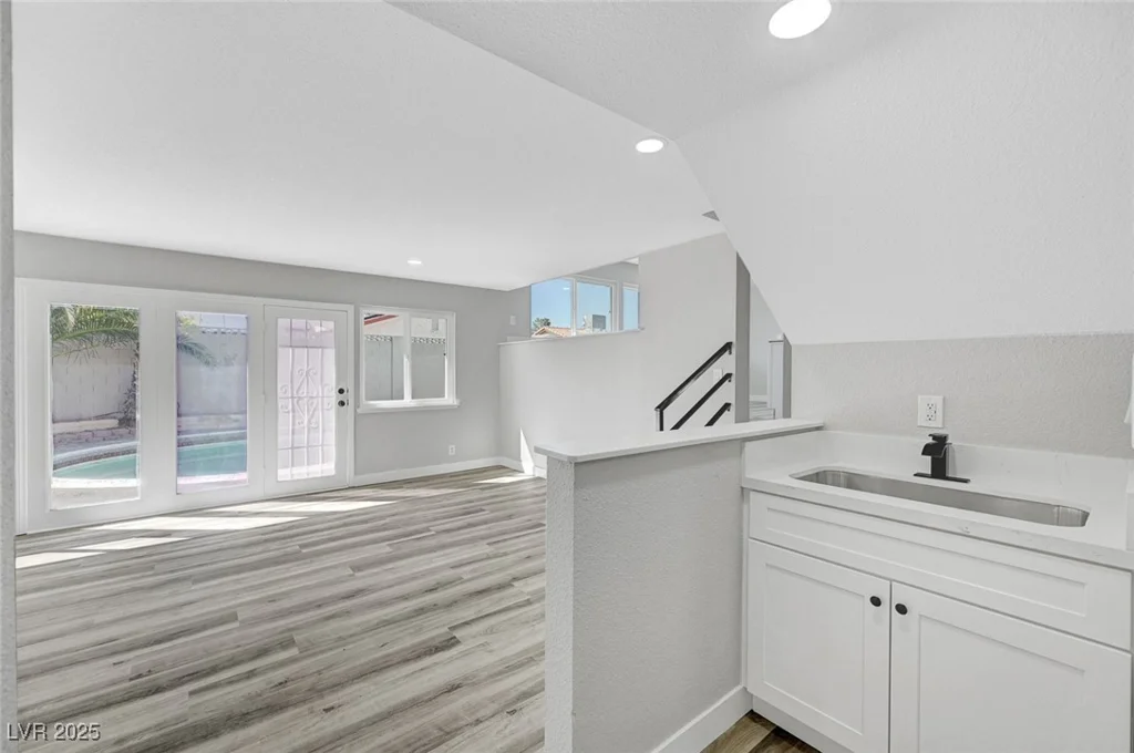 3791 El Camino, Las Vegas, NV 89103