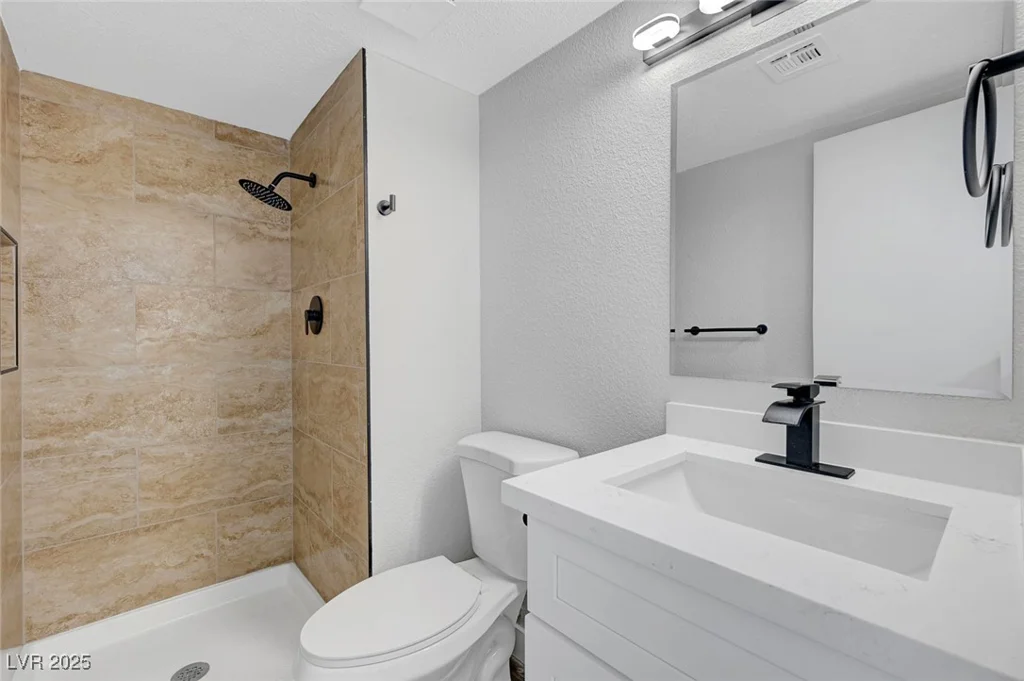 3791 El Camino, Las Vegas, NV 89103