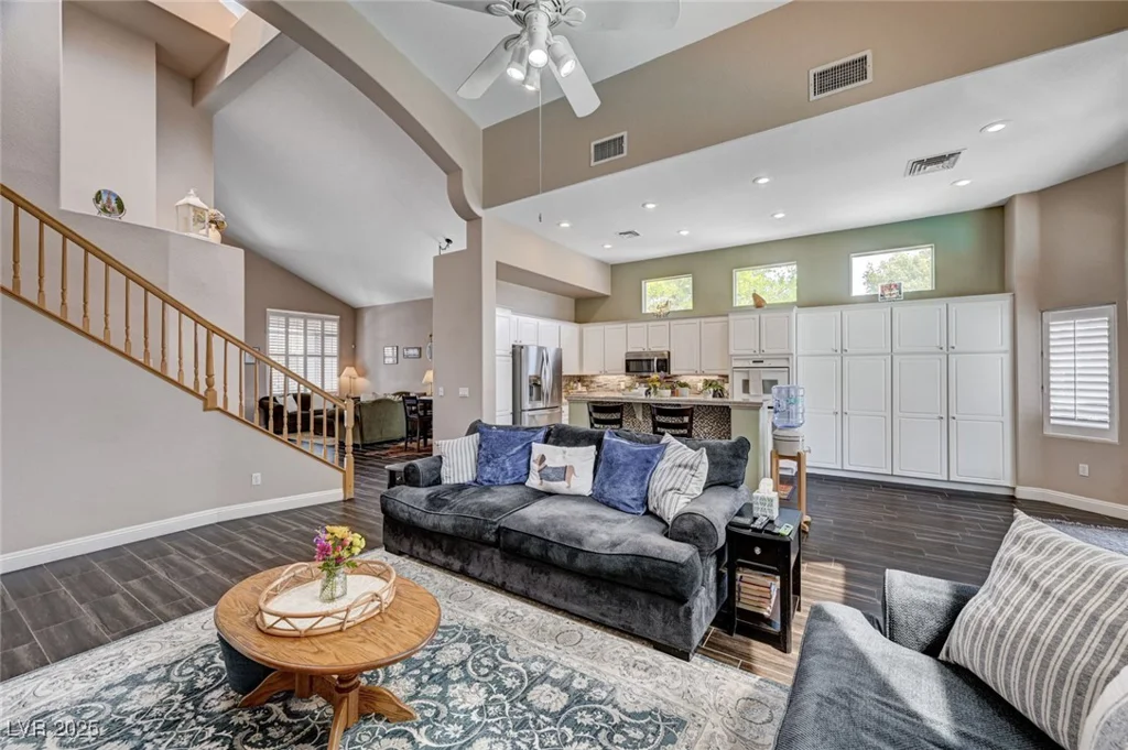 3055 Whispering Crest, Henderson, NV 89052