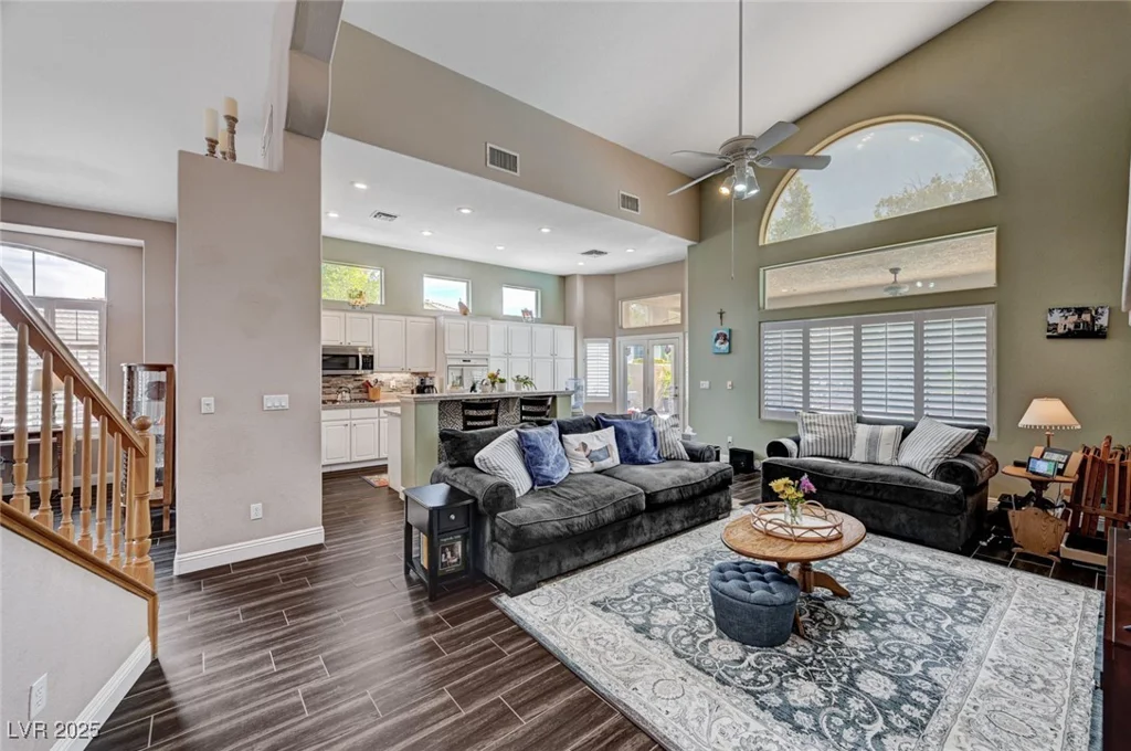 3055 Whispering Crest, Henderson, NV 89052