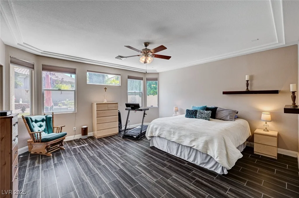 3055 Whispering Crest, Henderson, NV 89052