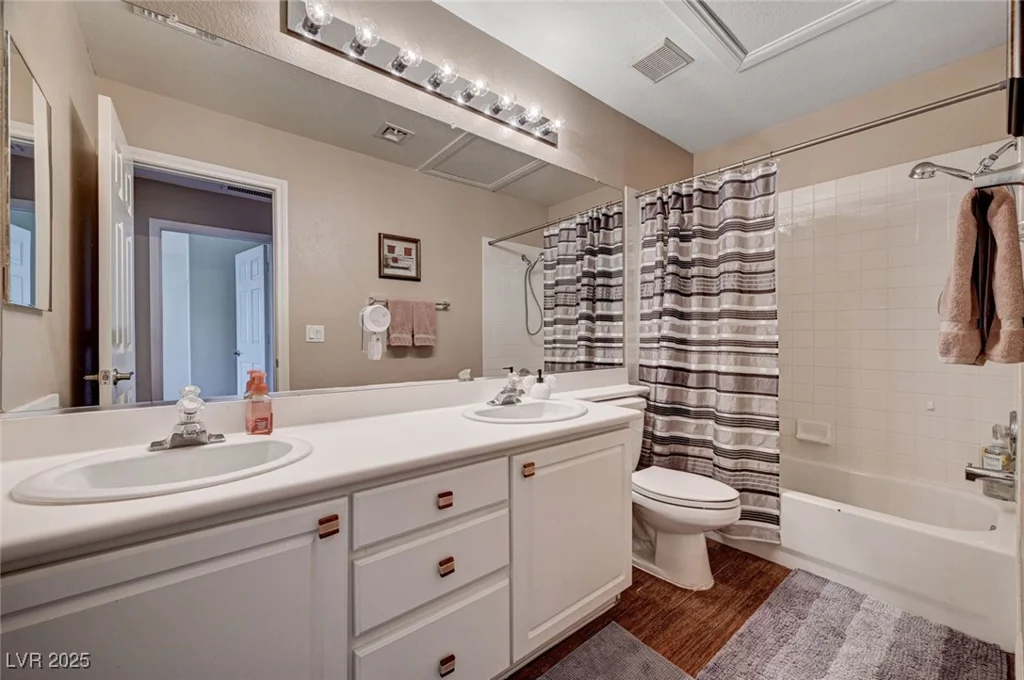 3055 Whispering Crest, Henderson, NV 89052