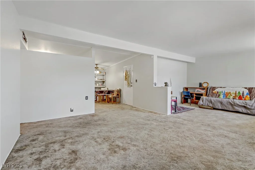 1674 Palma Vista, Las Vegas, NV 89169
