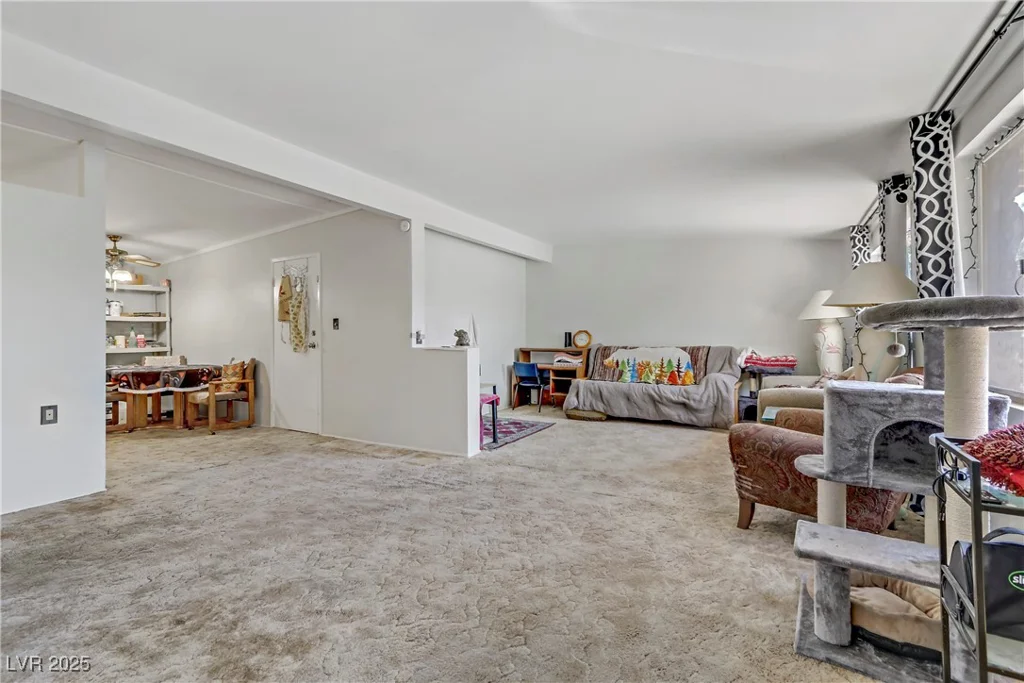 1674 Palma Vista, Las Vegas, NV 89169