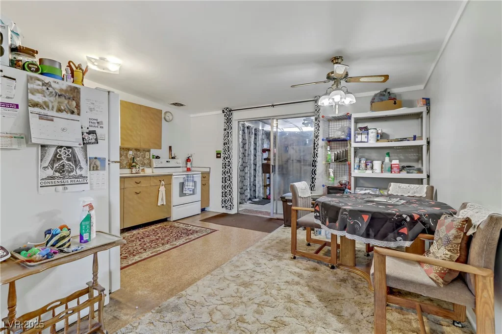 1674 Palma Vista, Las Vegas, NV 89169