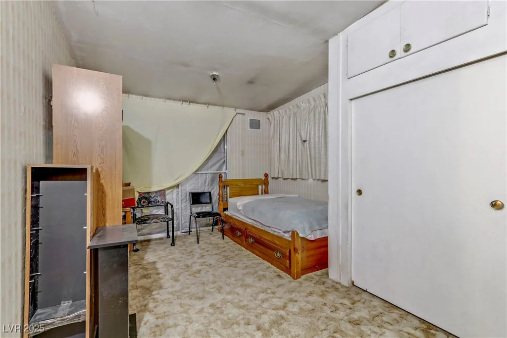 1674 Palma Vista, Las Vegas, NV 89169