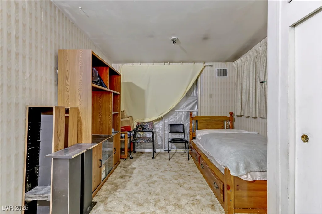 1674 Palma Vista, Las Vegas, NV 89169