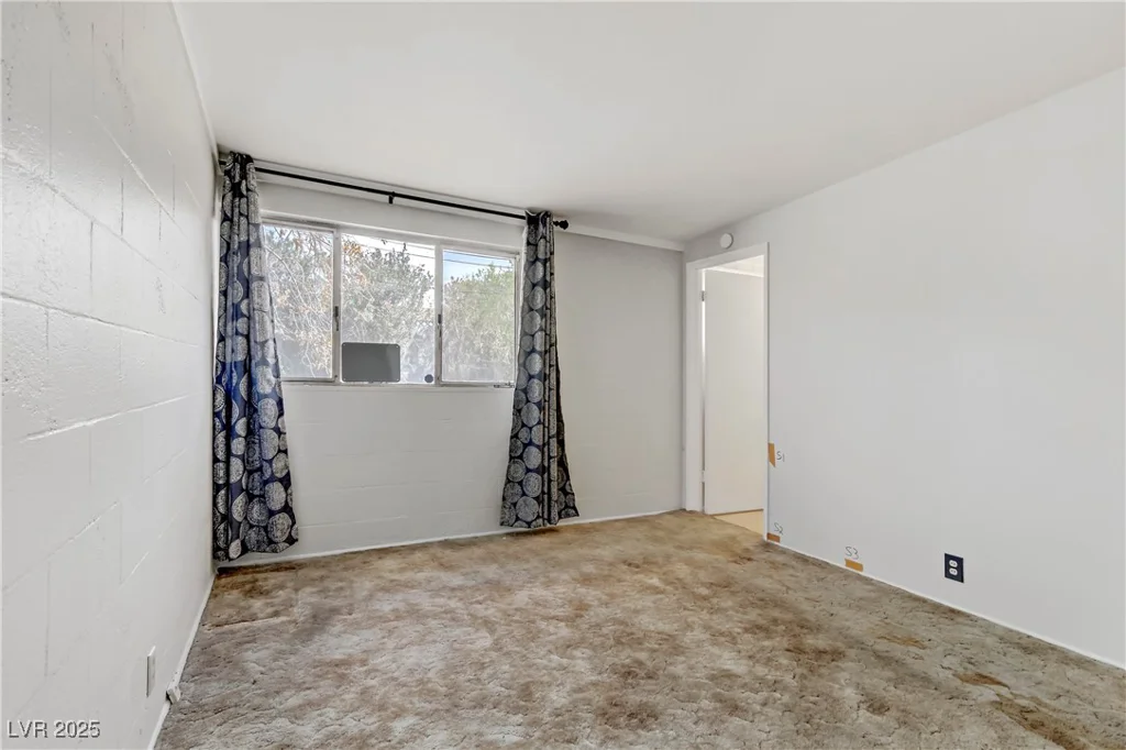 1674 Palma Vista, Las Vegas, NV 89169