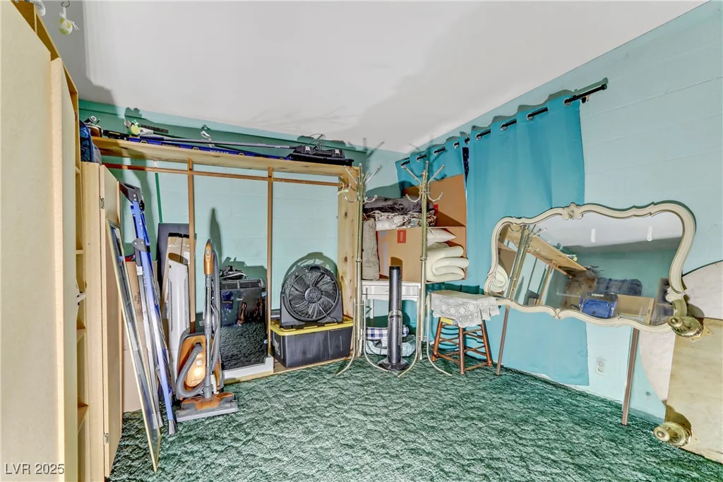 1674 Palma Vista, Las Vegas, NV 89169