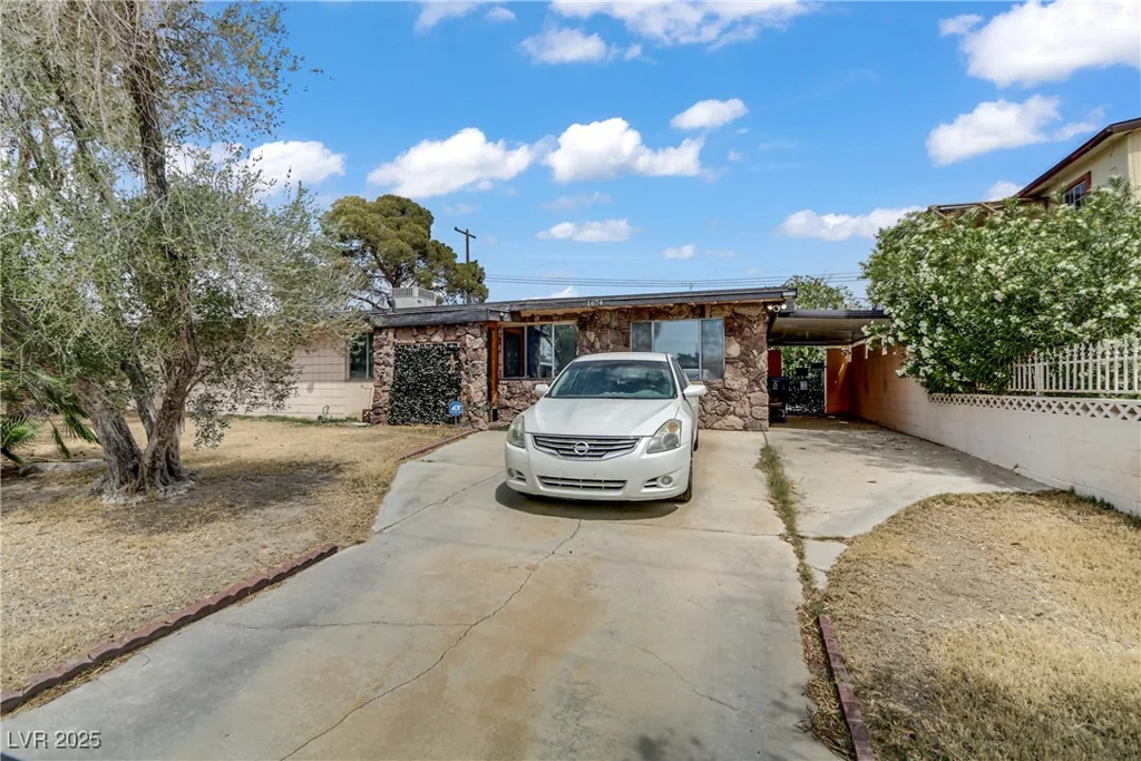 1674 Palma Vista, Las Vegas, NV 89169