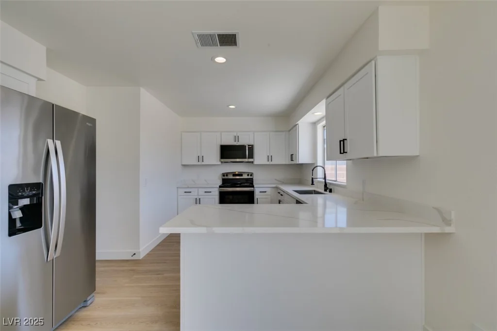 5273 Manassas, Las Vegas, NV 89122