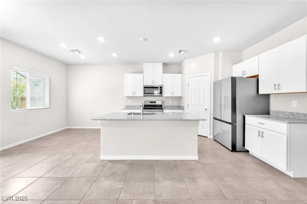 9198 Rolling Sky, Las Vegas, NV 89178