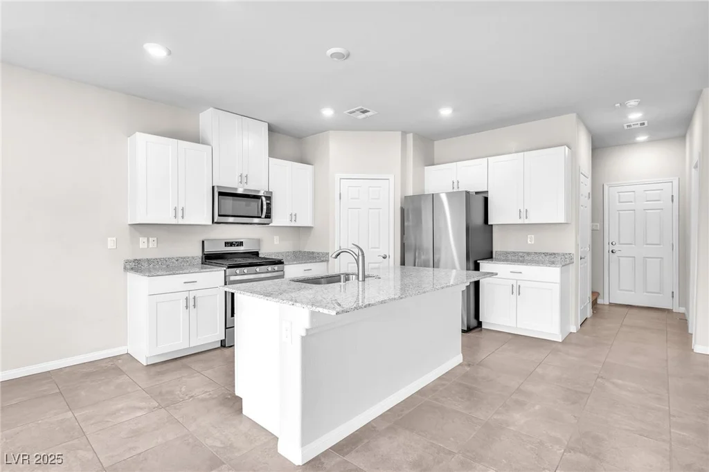 9198 Rolling Sky, Las Vegas, NV 89178