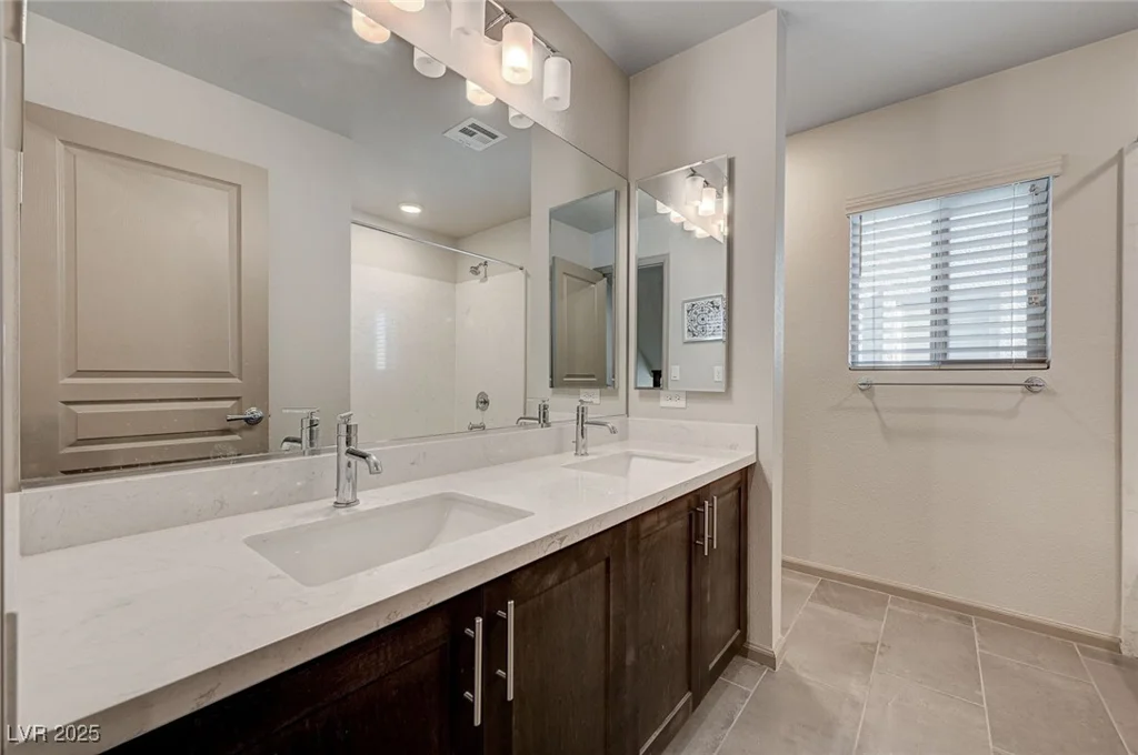 8087 Carpenter Creek, Las Vegas, NV 89113