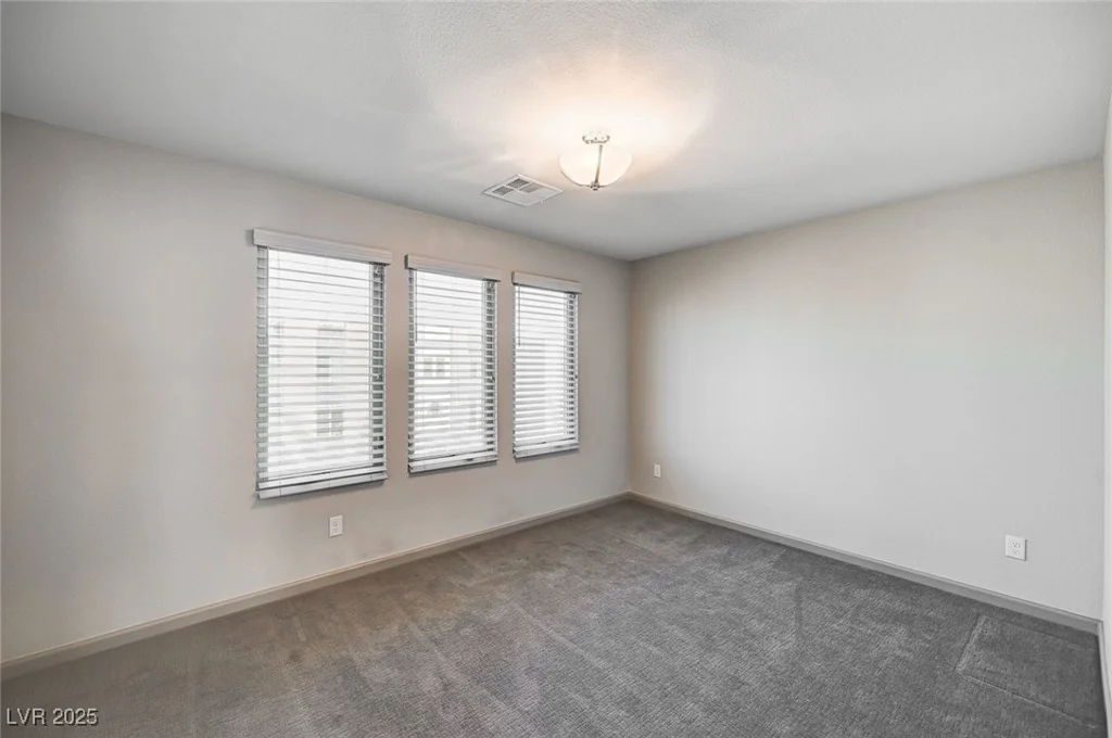 8087 Carpenter Creek, Las Vegas, NV 89113