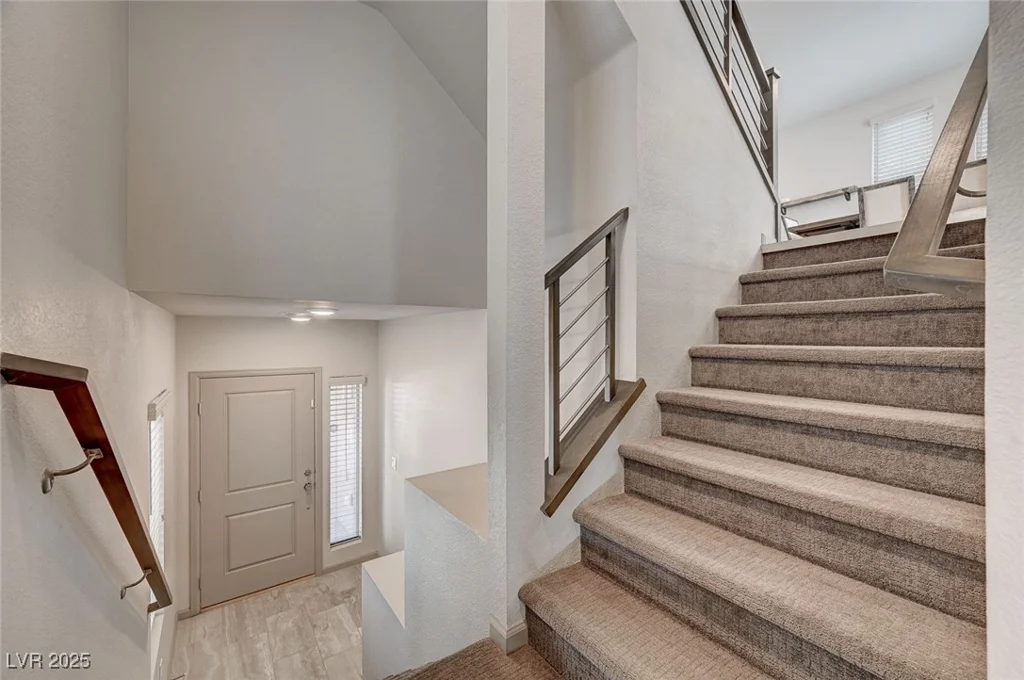 8087 Carpenter Creek, Las Vegas, NV 89113