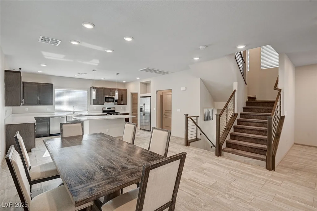 8087 Carpenter Creek, Las Vegas, NV 89113