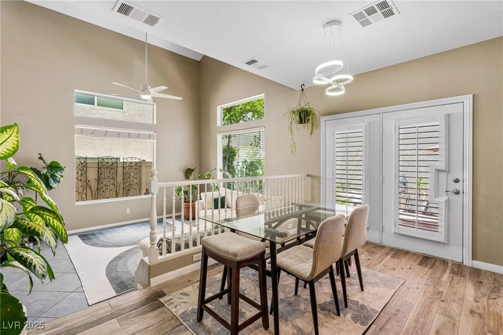 10276 Cherry Brook, Las Vegas, NV 89183
