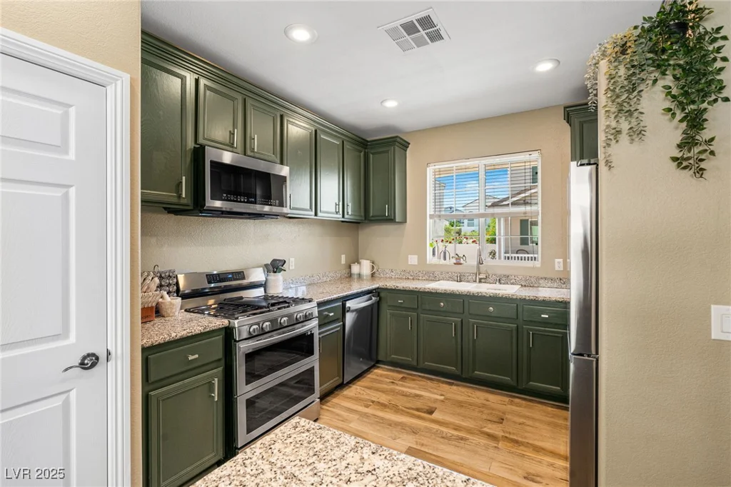 10276 Cherry Brook, Las Vegas, NV 89183