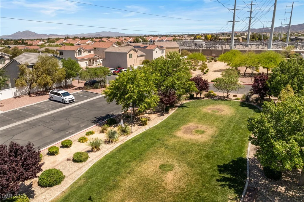 10276 Cherry Brook, Las Vegas, NV 89183