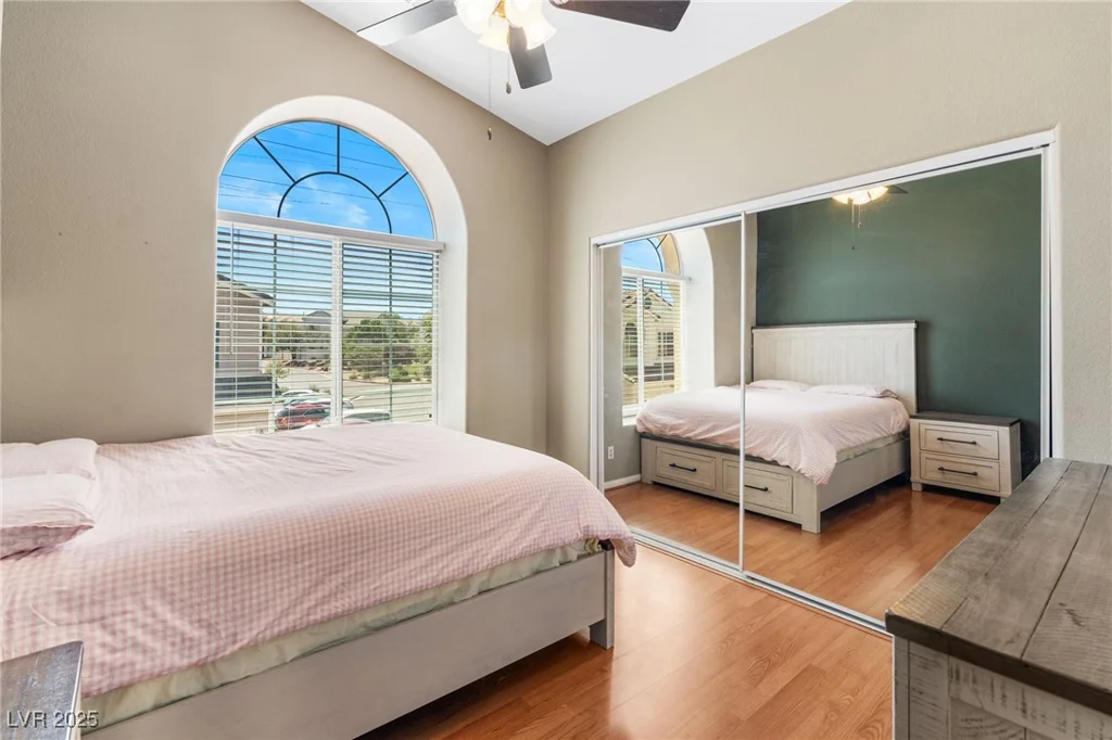 10276 Cherry Brook, Las Vegas, NV 89183