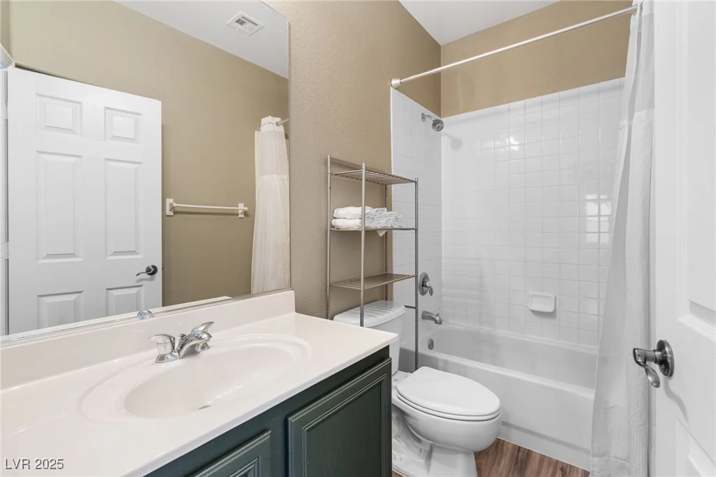 10276 Cherry Brook, Las Vegas, NV 89183