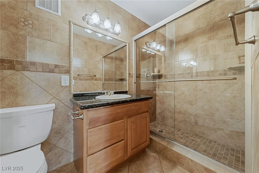 7950 Flamingo, Las Vegas, NV 89147