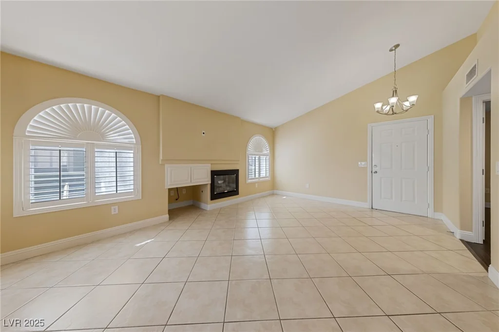 7950 Flamingo, Las Vegas, NV 89147