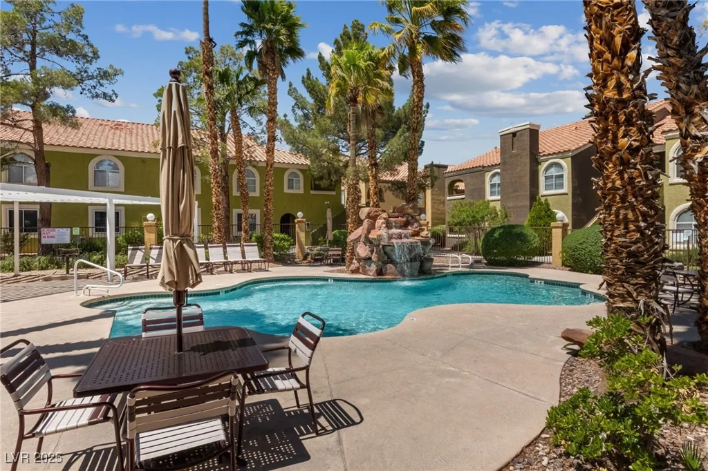 7950 Flamingo, Las Vegas, NV 89147