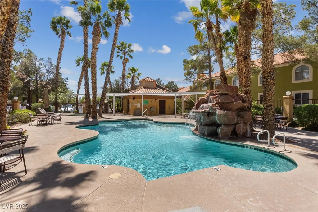 7950 Flamingo, Las Vegas, NV 89147