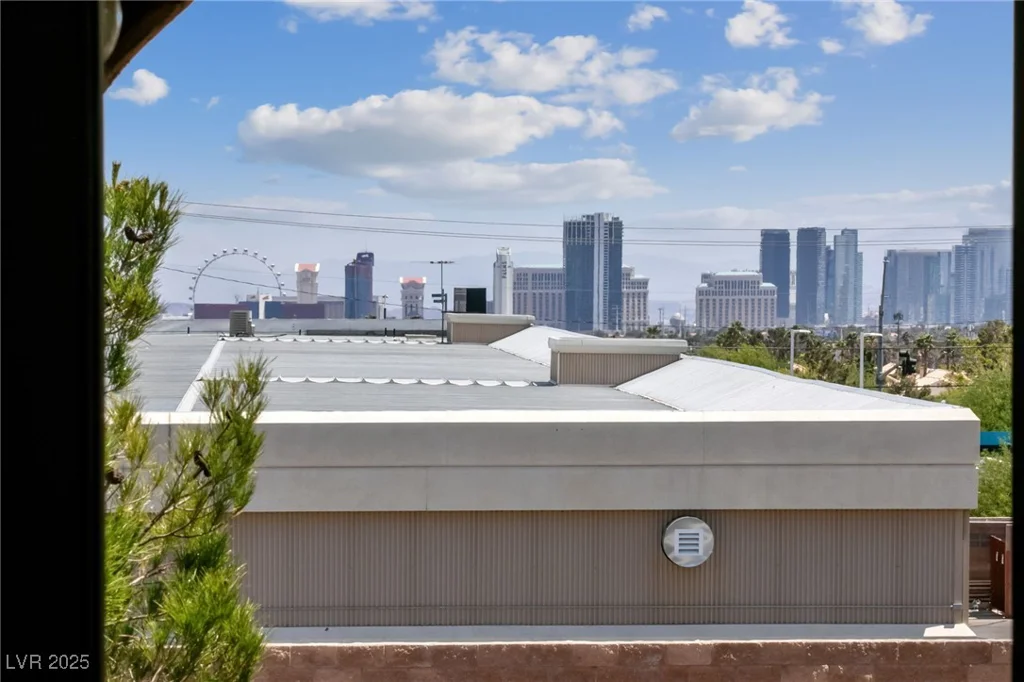 7950 Flamingo, Las Vegas, NV 89147