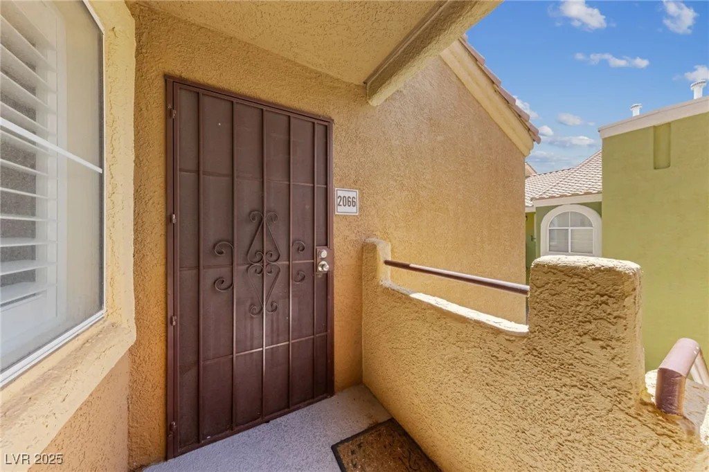 7950 Flamingo, Las Vegas, NV 89147