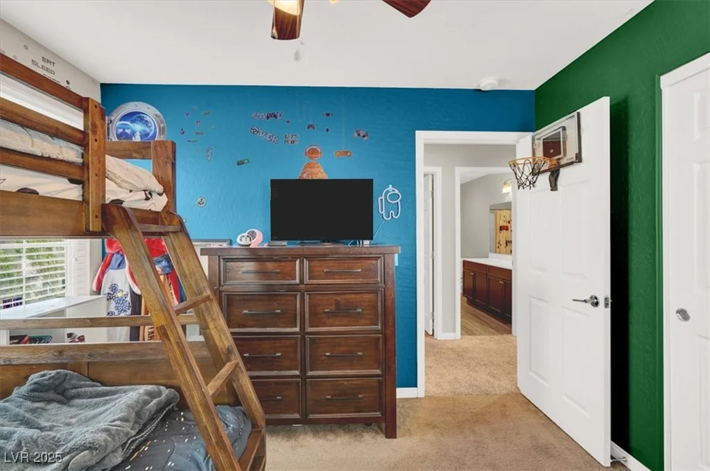 10631 Kennedy Peak, Las Vegas, NV 89166