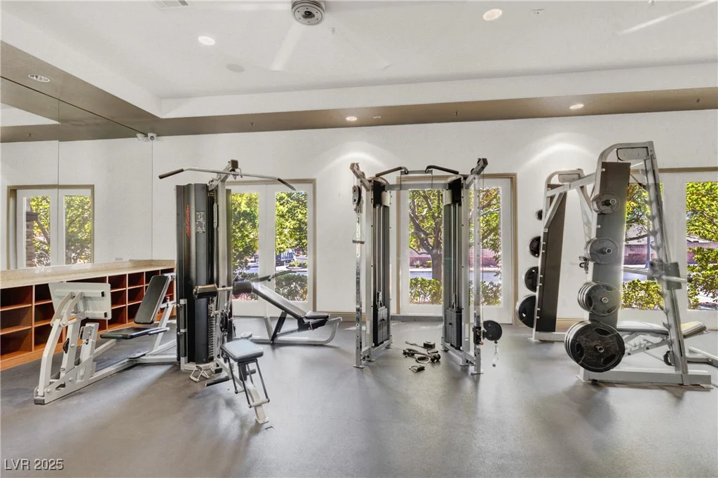 10631 Kennedy Peak, Las Vegas, NV 89166