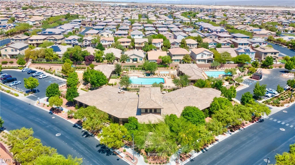 10631 Kennedy Peak, Las Vegas, NV 89166