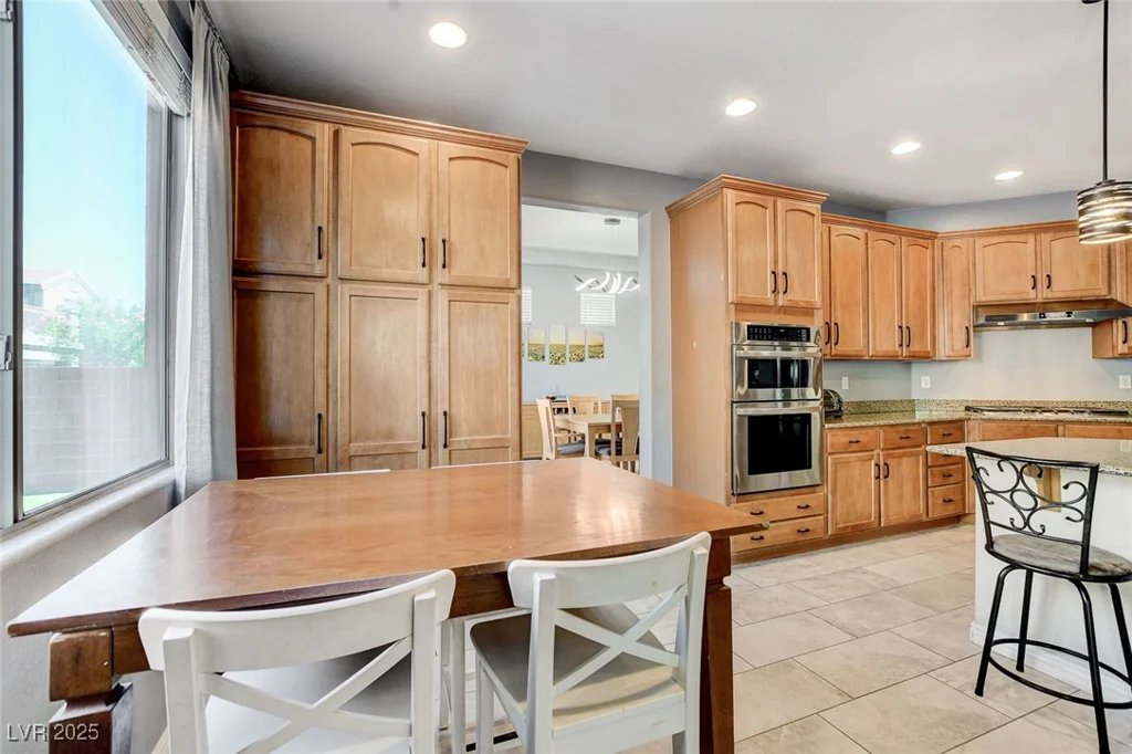 8212 Swallow Falls, North Las Vegas, NV 89085