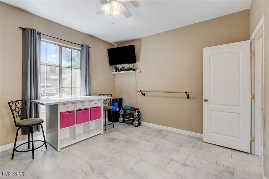 8212 Swallow Falls, North Las Vegas, NV 89085