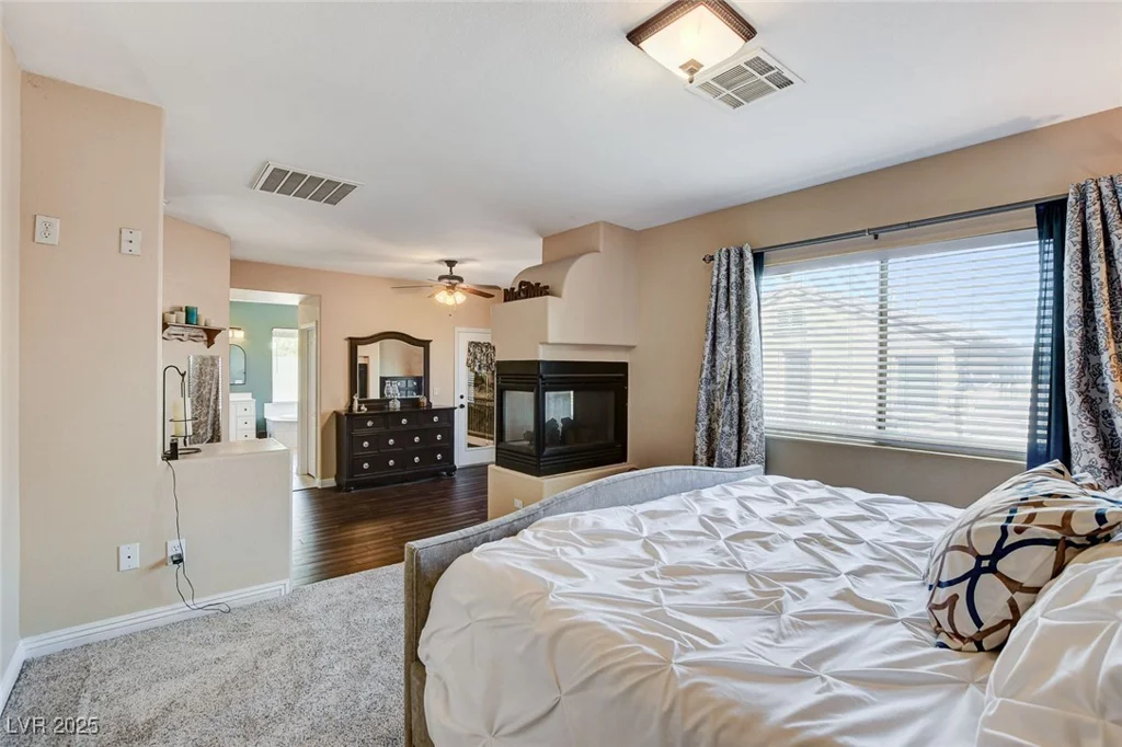 8212 Swallow Falls, North Las Vegas, NV 89085