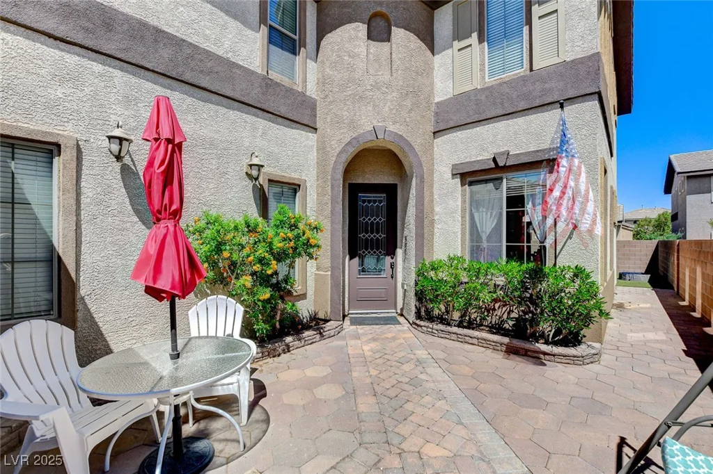 8212 Swallow Falls, North Las Vegas, NV 89085