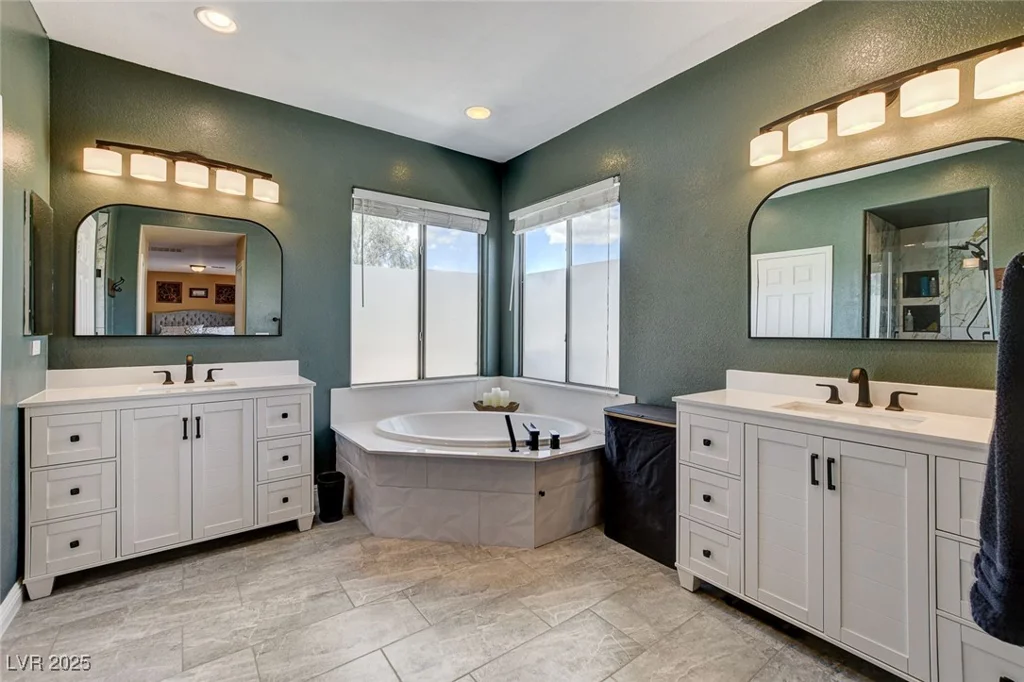 8212 Swallow Falls, North Las Vegas, NV 89085