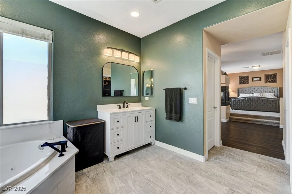 8212 Swallow Falls, North Las Vegas, NV 89085