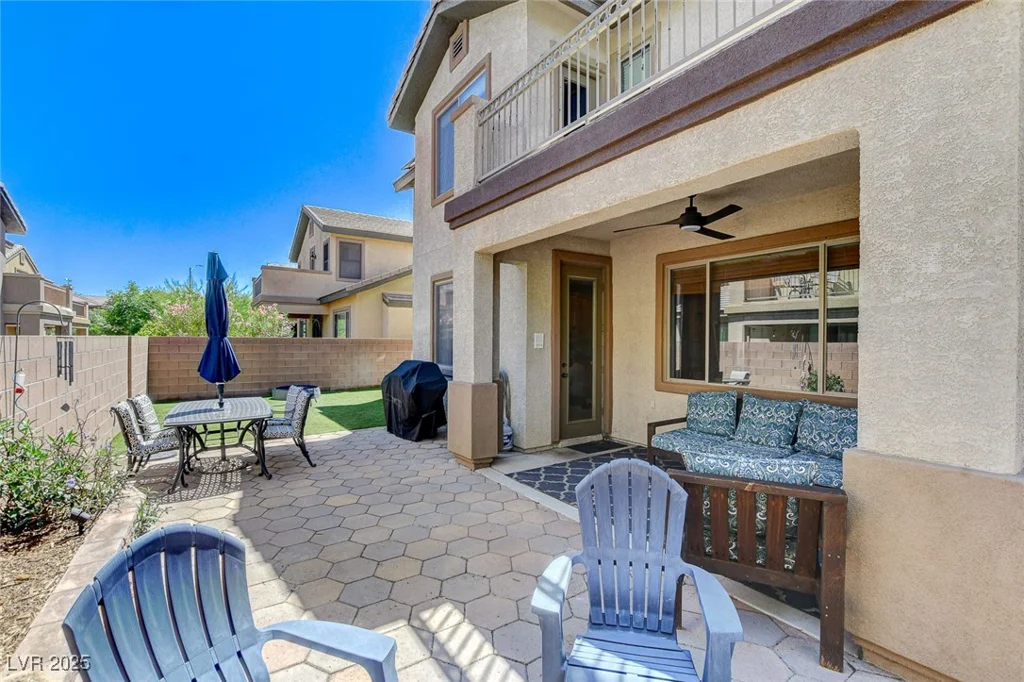 8212 Swallow Falls, North Las Vegas, NV 89085