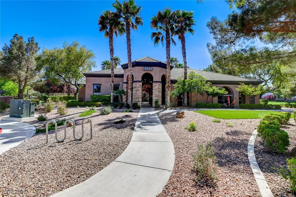 8212 Swallow Falls, North Las Vegas, NV 89085